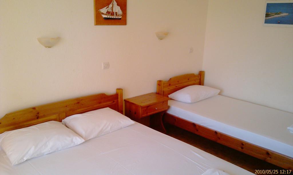 Hotel Giorgio Kallithea  Room photo